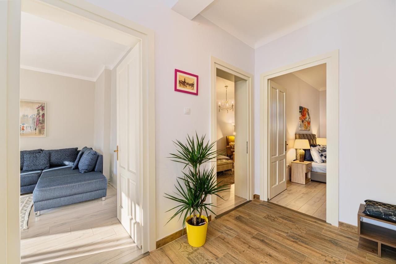 Chic&View Brasov Apartment Kültér fotó